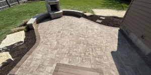 Interlocking Patio Paver installs in Moline, Illinois